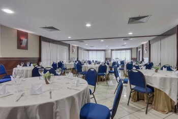 iate plaza hotel