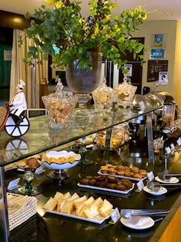 iate plaza hotel