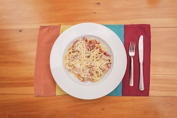 plaza magnolias suites