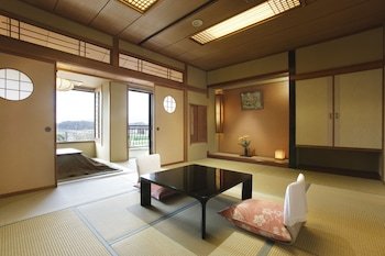 fujiyoshida