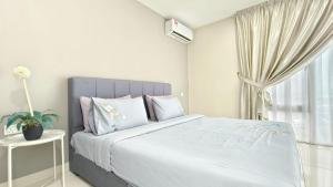 jb city shopping mall apartment