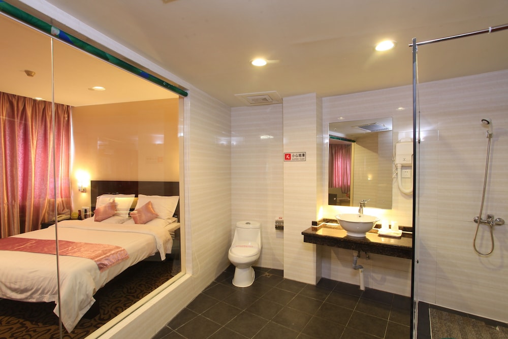 xinhua hotel