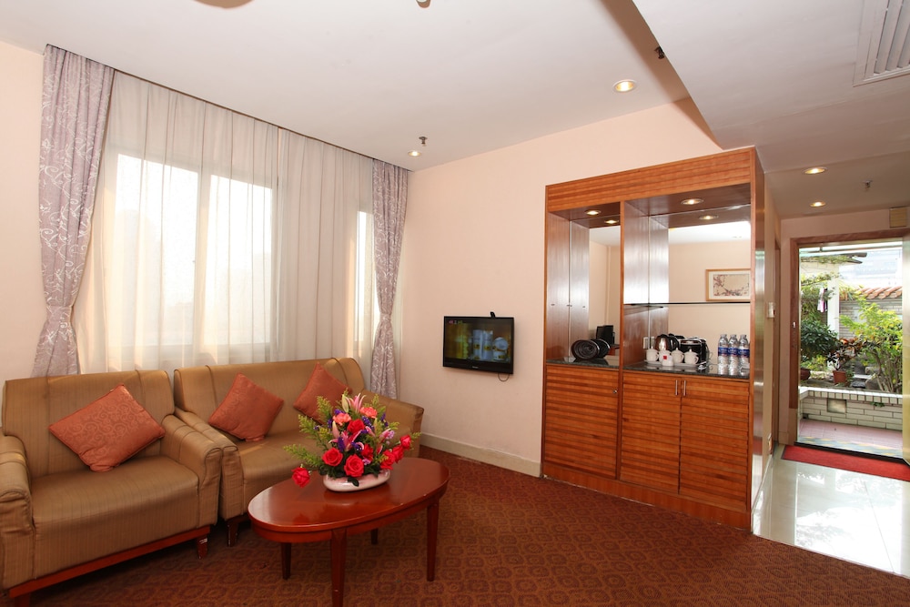 xinhua hotel