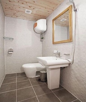 hwangnamkwan hanok guesthouse