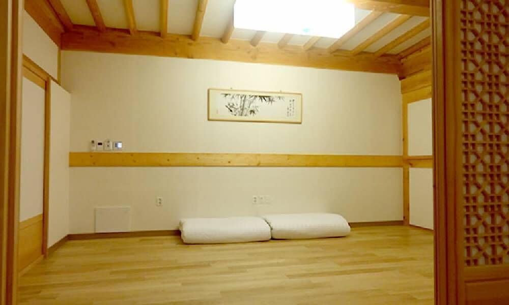 hwangnamkwan hanok guesthouse