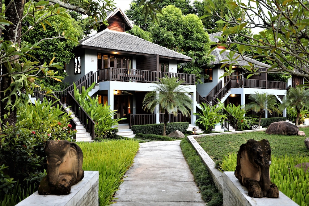 the quarter hotel