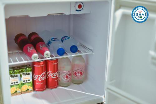 nunglenkunmai hotel sha certified