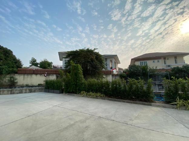 nunglenkunmai hotel sha certified