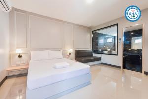 nunglenkunmai hotel sha certified