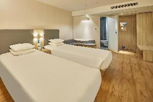 hanting hotel kunming qianxing road dashanghui center
