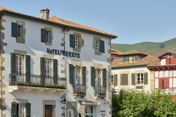 hotel arraya