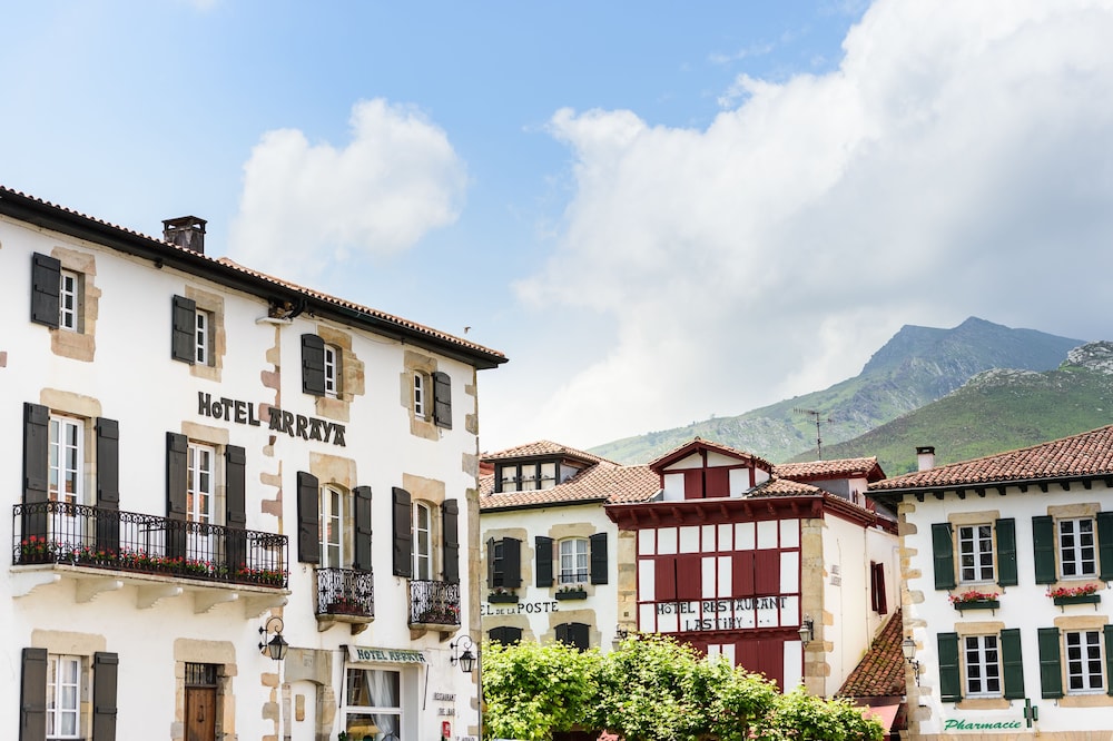 hotel arraya