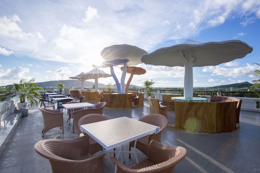 nghi lan hotel
