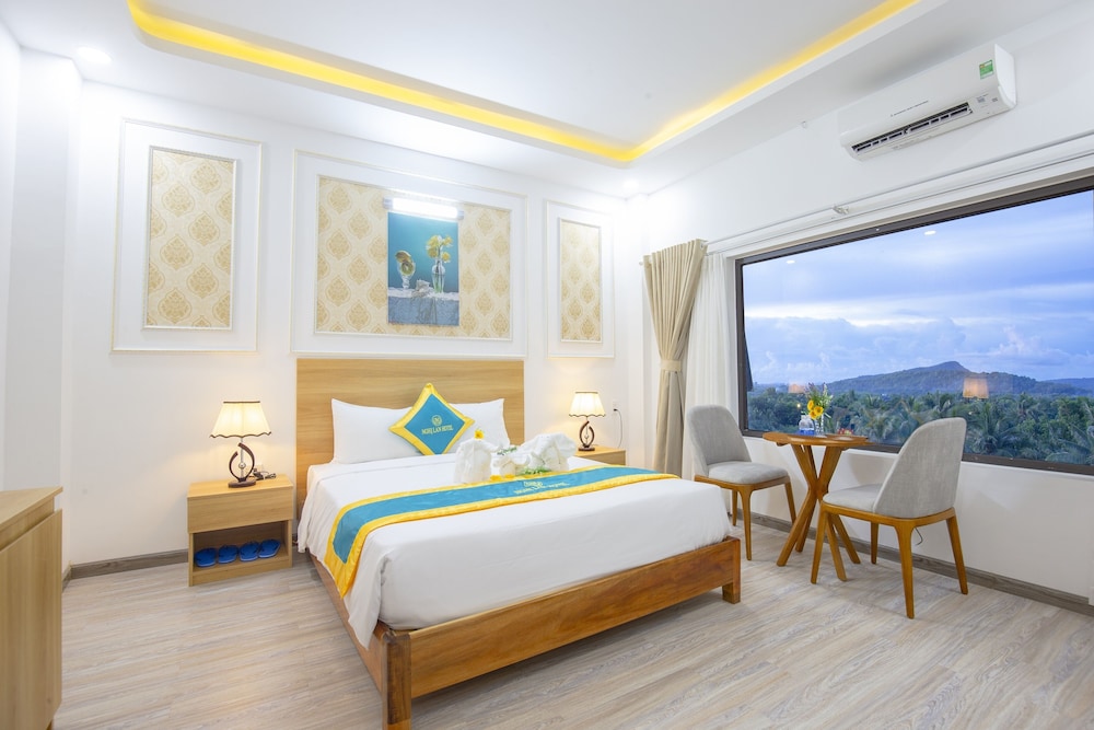 nghi lan hotel