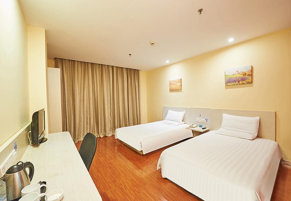 hanting hotel tianjin nankai erwei road metro station