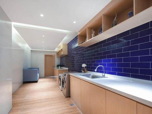 kyriad marvelous hotel suzhou wujiang peoples square