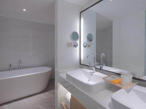 kyriad marvelous hotel suzhou wujiang peoples square