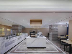 kyriad marvelous hotel suzhou wujiang peoples square