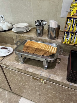incheon airport hotel june