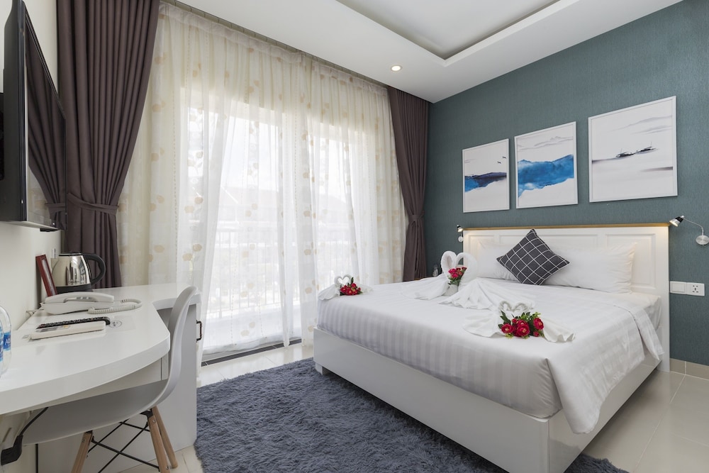 phu quoc ahas hotel