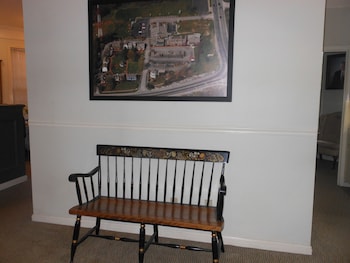 Century Suites Hotel,Indiana>>Bloomington,3 star