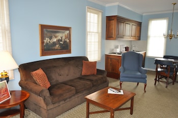 century suites hotel