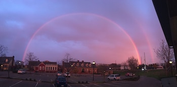 century suites hotel