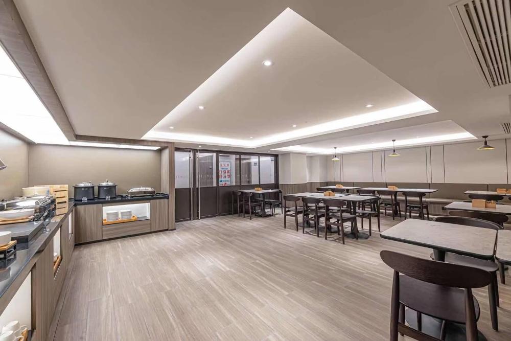 hanting hotel nanjing xiaohang