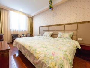 greentree inn zhenjiang jurong new bus station exp