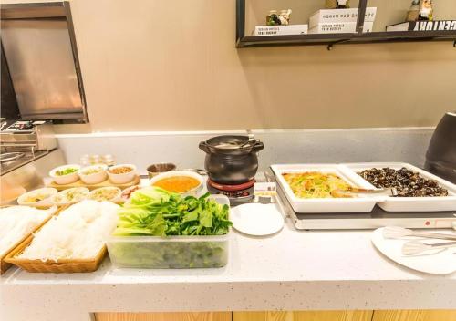 city comfort inn liuzhou liunan wanda plaza