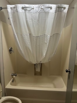 days inn by wyndham blythewood north columbia