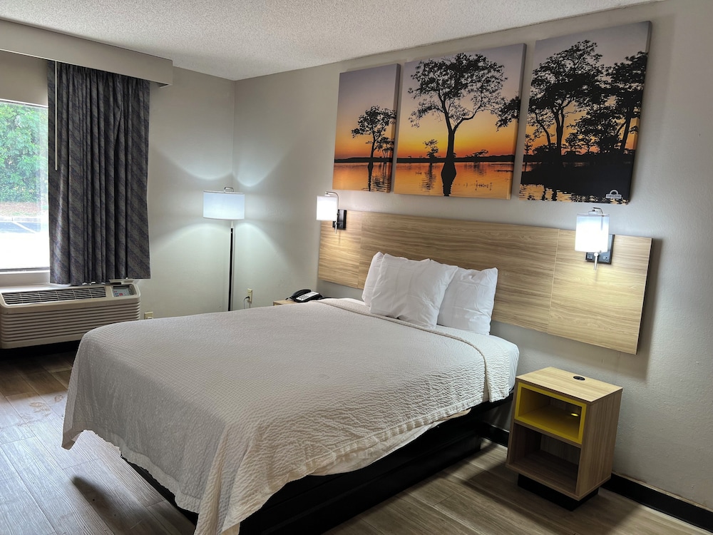 days inn by wyndham blythewood north columbia