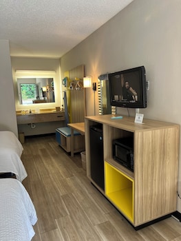 days inn by wyndham blythewood north columbia