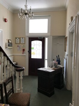 The Beaches Family B&B,,3.5 star