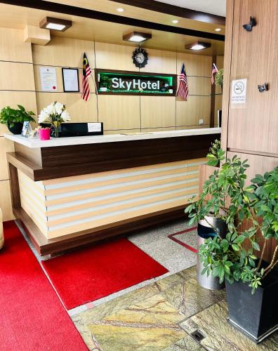 sky hotel pudu