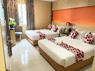 sky hotel pudu