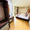 sky hotel pudu