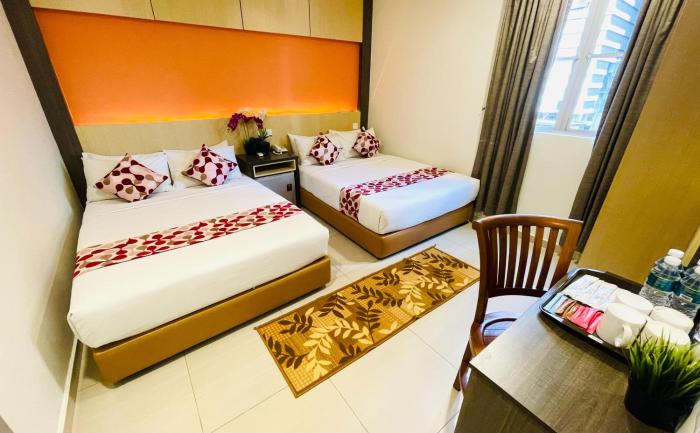 sky hotel pudu