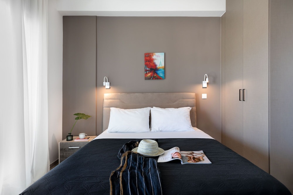 thisean modern suites by athens stay