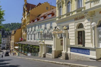 hotel heluan