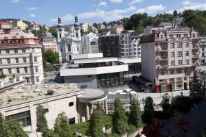 hotel heluan