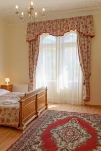 hotel heluan