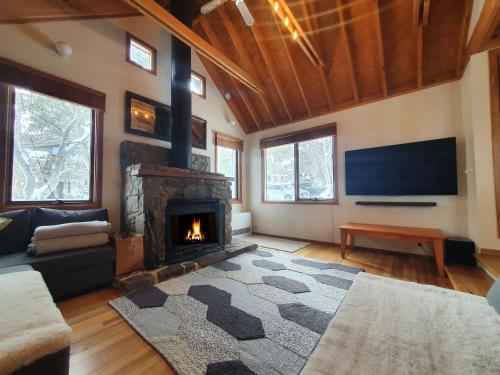 snowed inn apartment