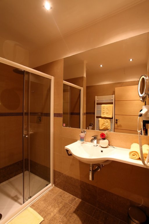 wellness hotel zlata lipa