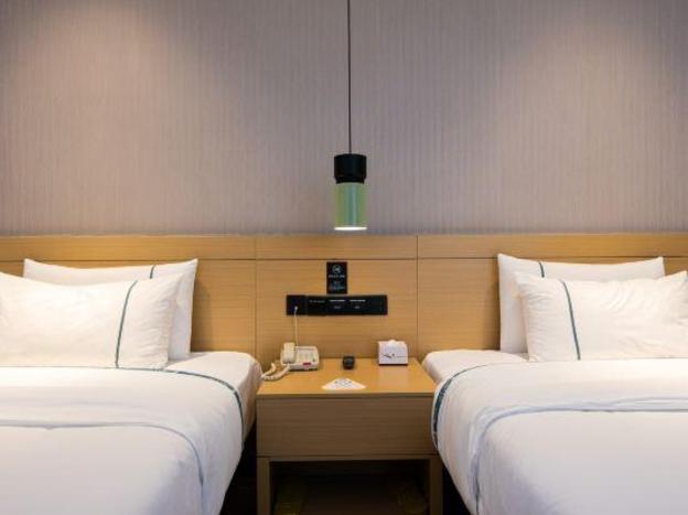 city comfort inn kunming xinluojiu bay guangju road