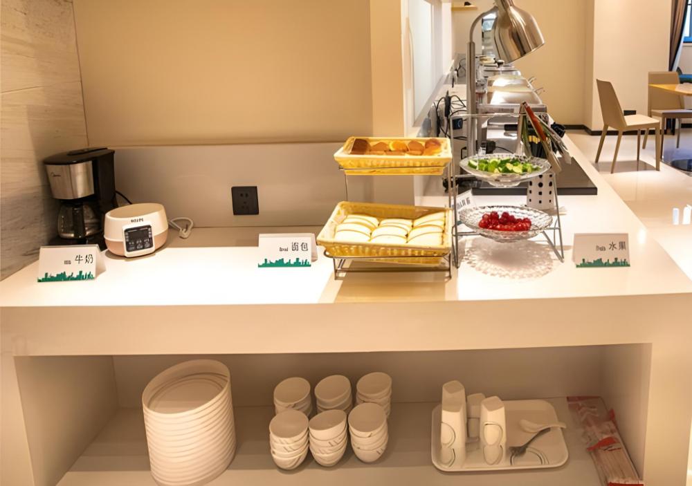 city comfort inn honghu avenue