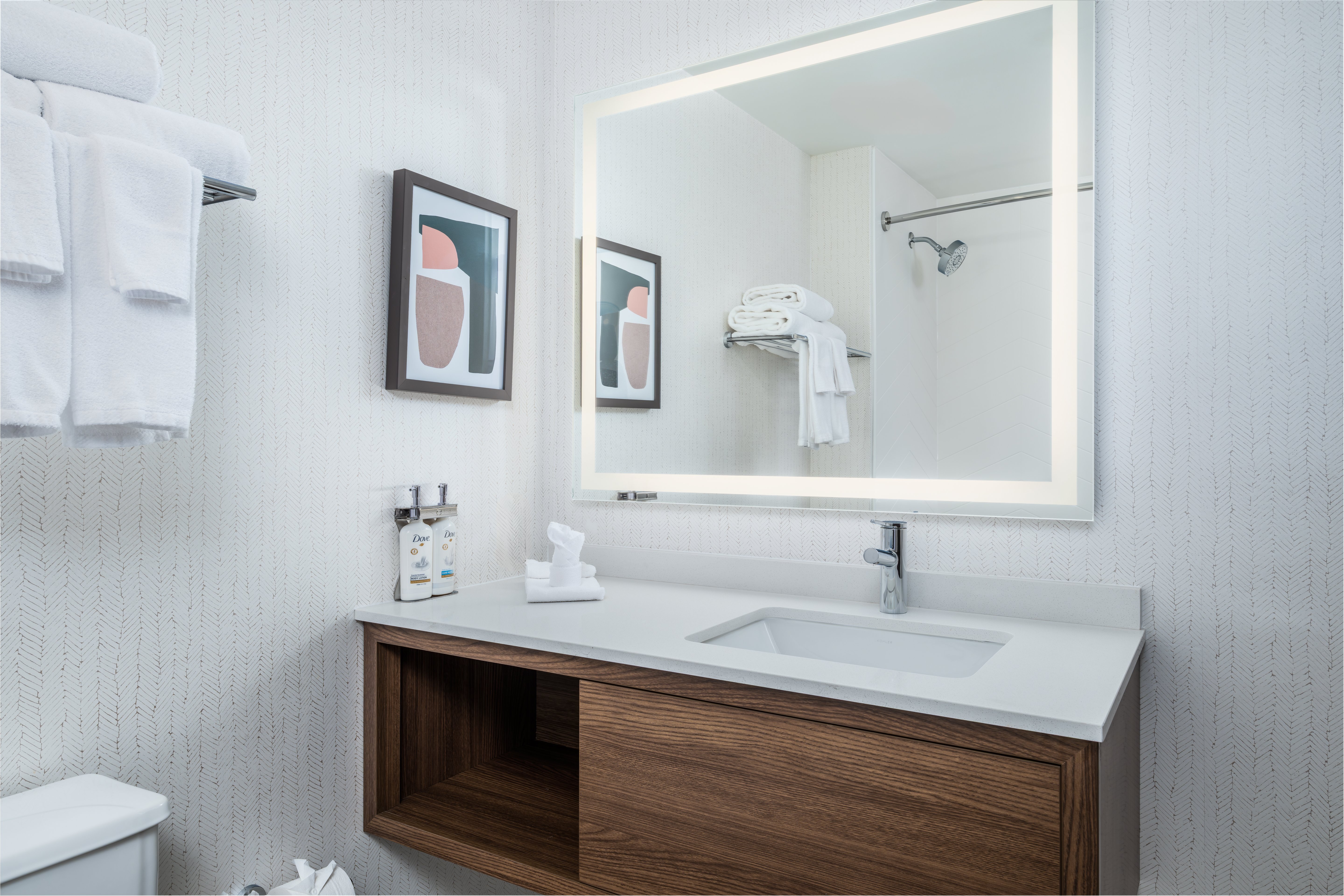 holiday inn boise airport by ihg