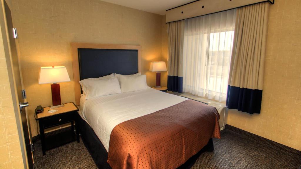 holiday inn boise airport by ihg