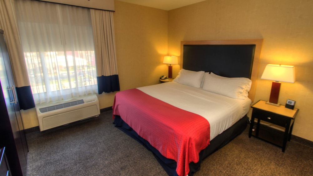 holiday inn boise airport by ihg