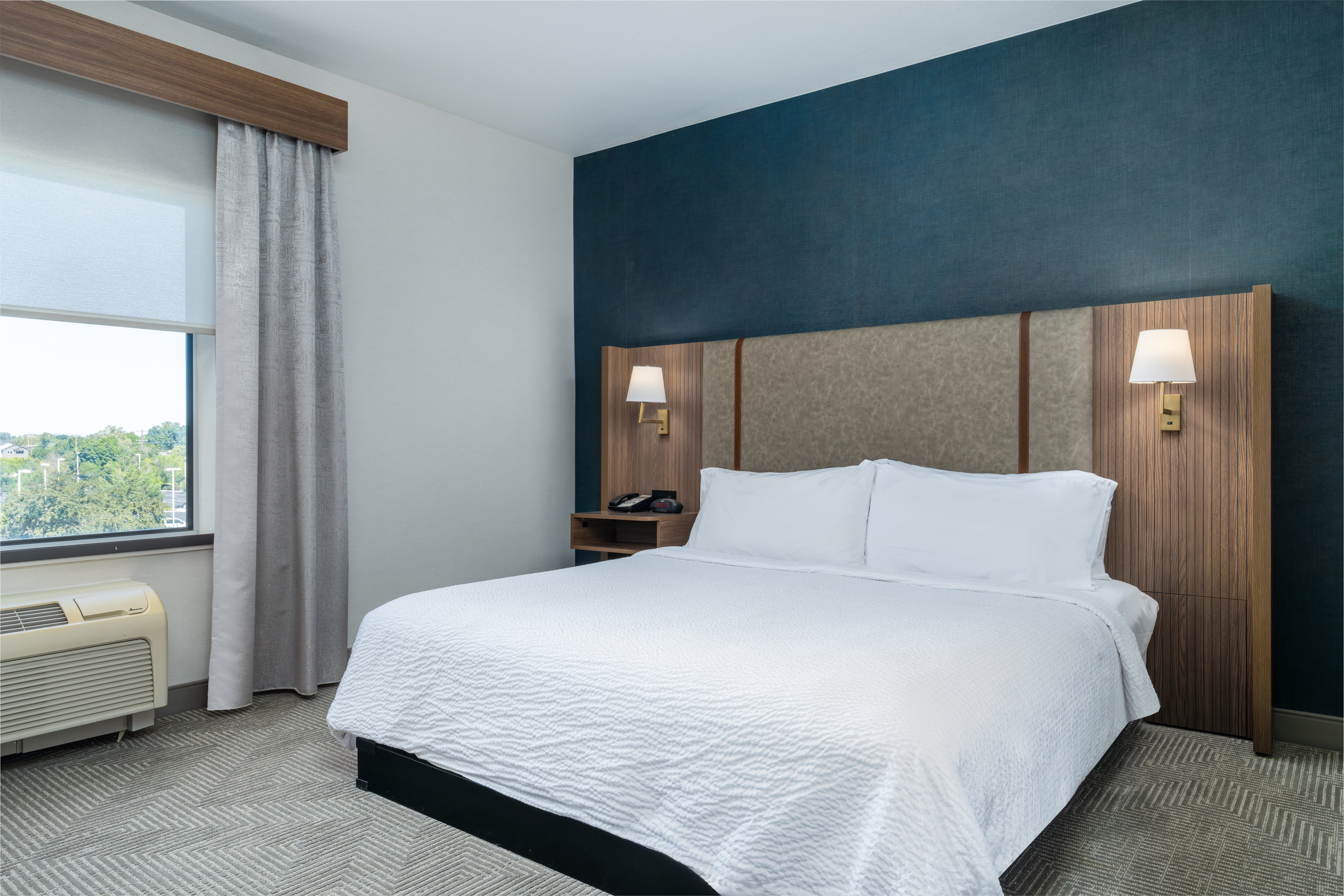 holiday inn boise airport by ihg